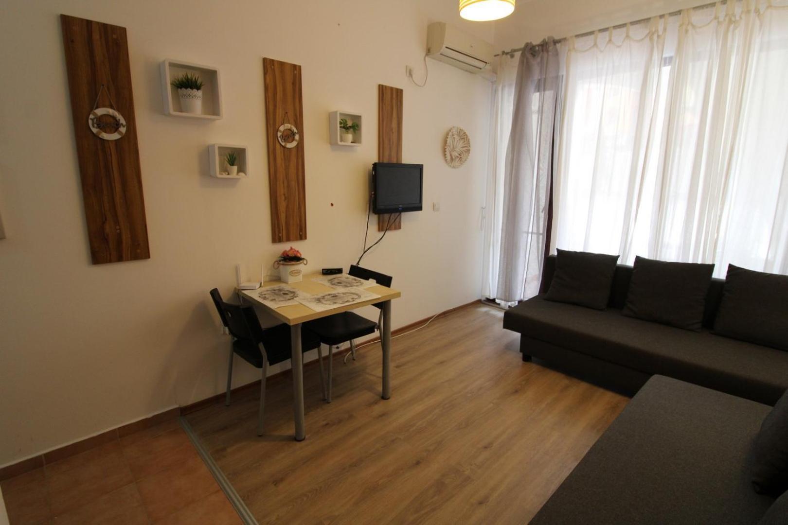 Menada Aheloy Apartments Room photo